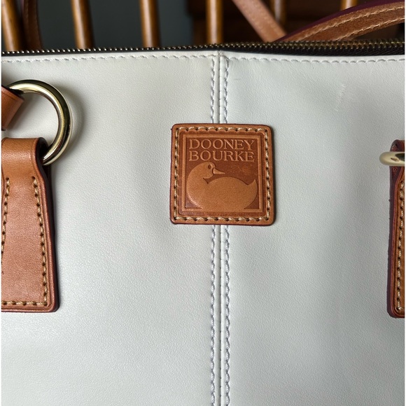 EUC Dooney & Bourke Smooth Leather Tobi Tote - Beige & Tan w/ Fuchsia Interior - Picture 5 of 16